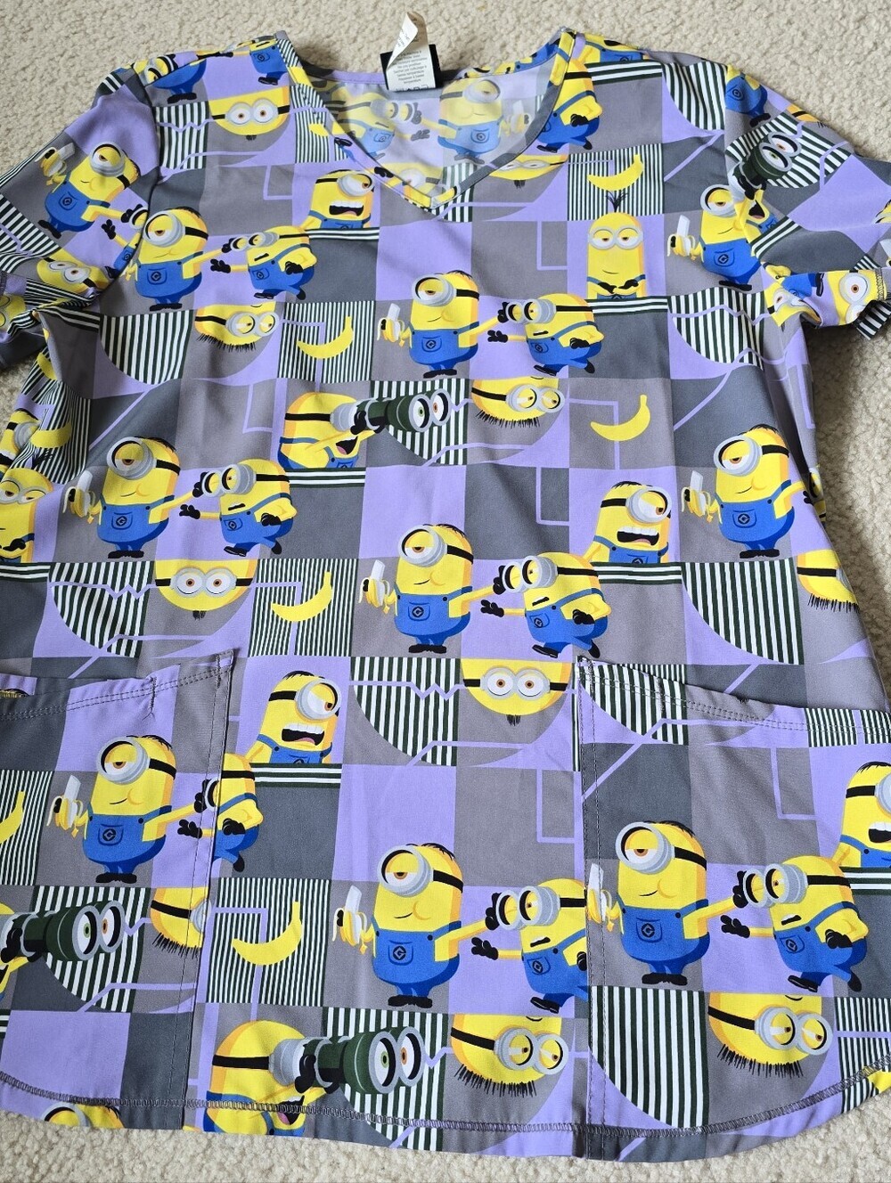 Minion With Pockets Scrub Material Top Womens Size Medium